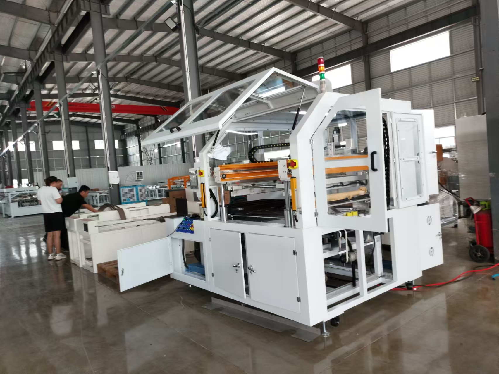 Cara menyesuaikan saiz dan pencetakan parameter mesin percetakan skrin automatik sepenuhnya